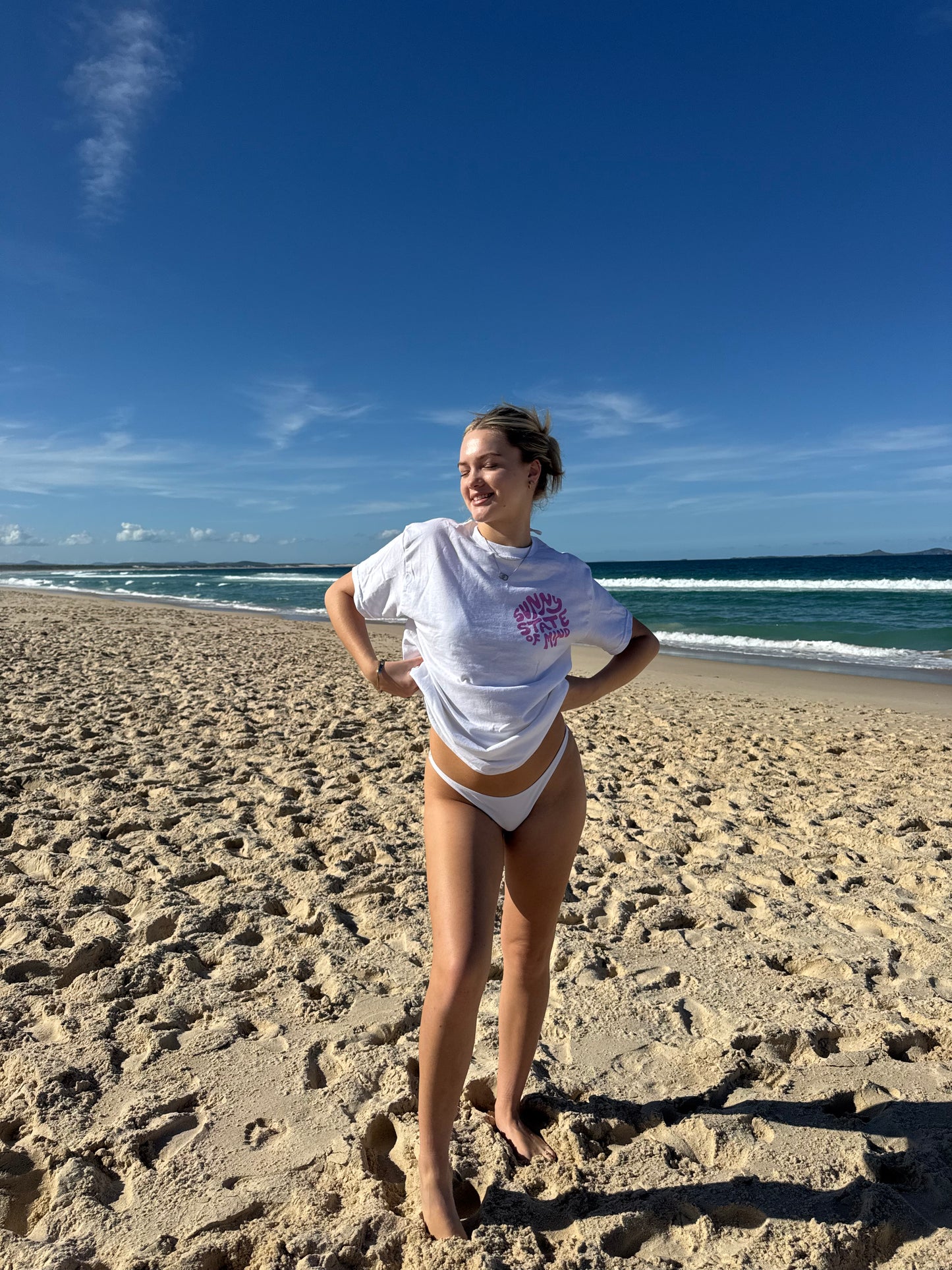 Sunny state of mind Tee π