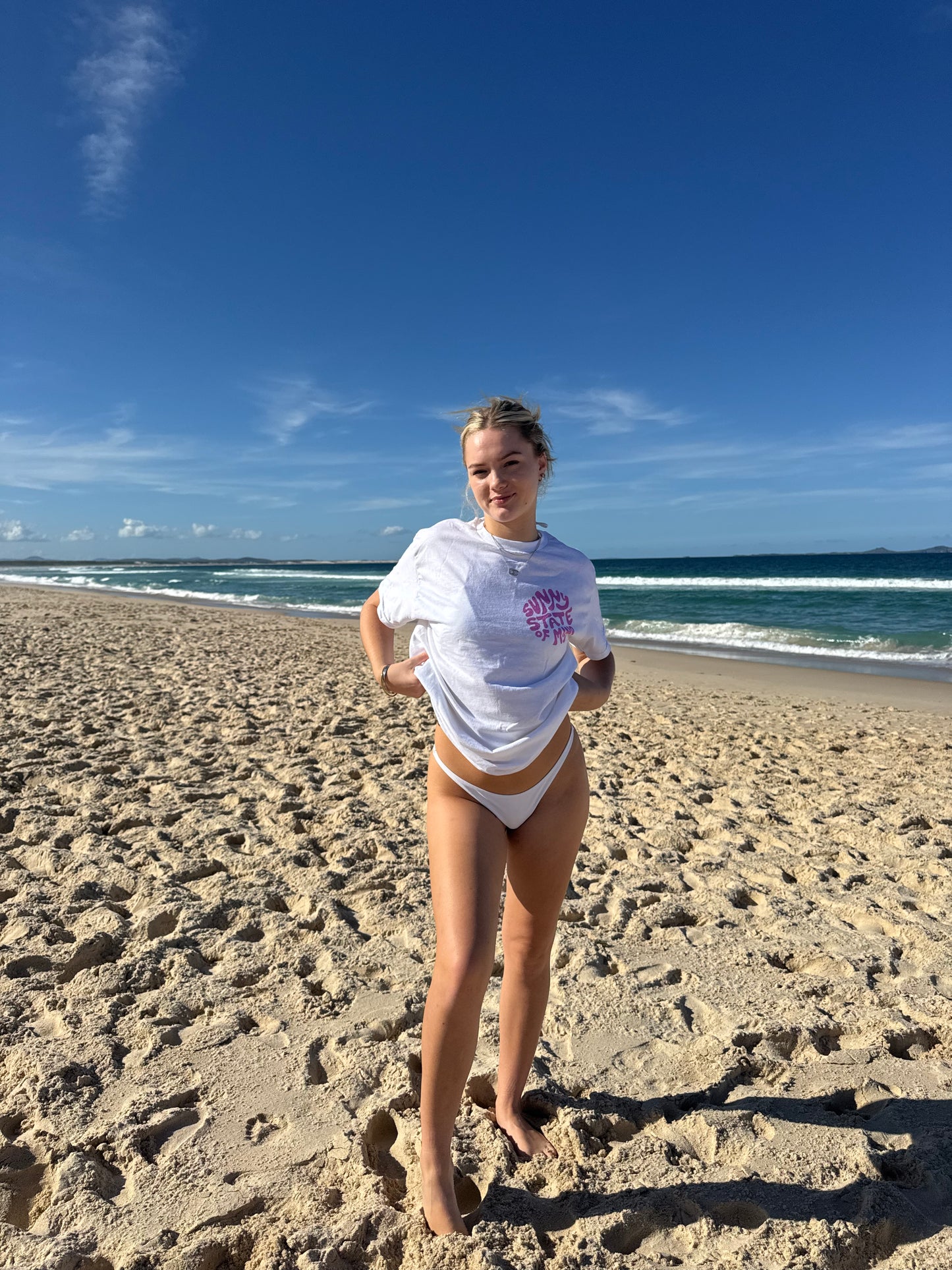 Sunny state of mind Tee π