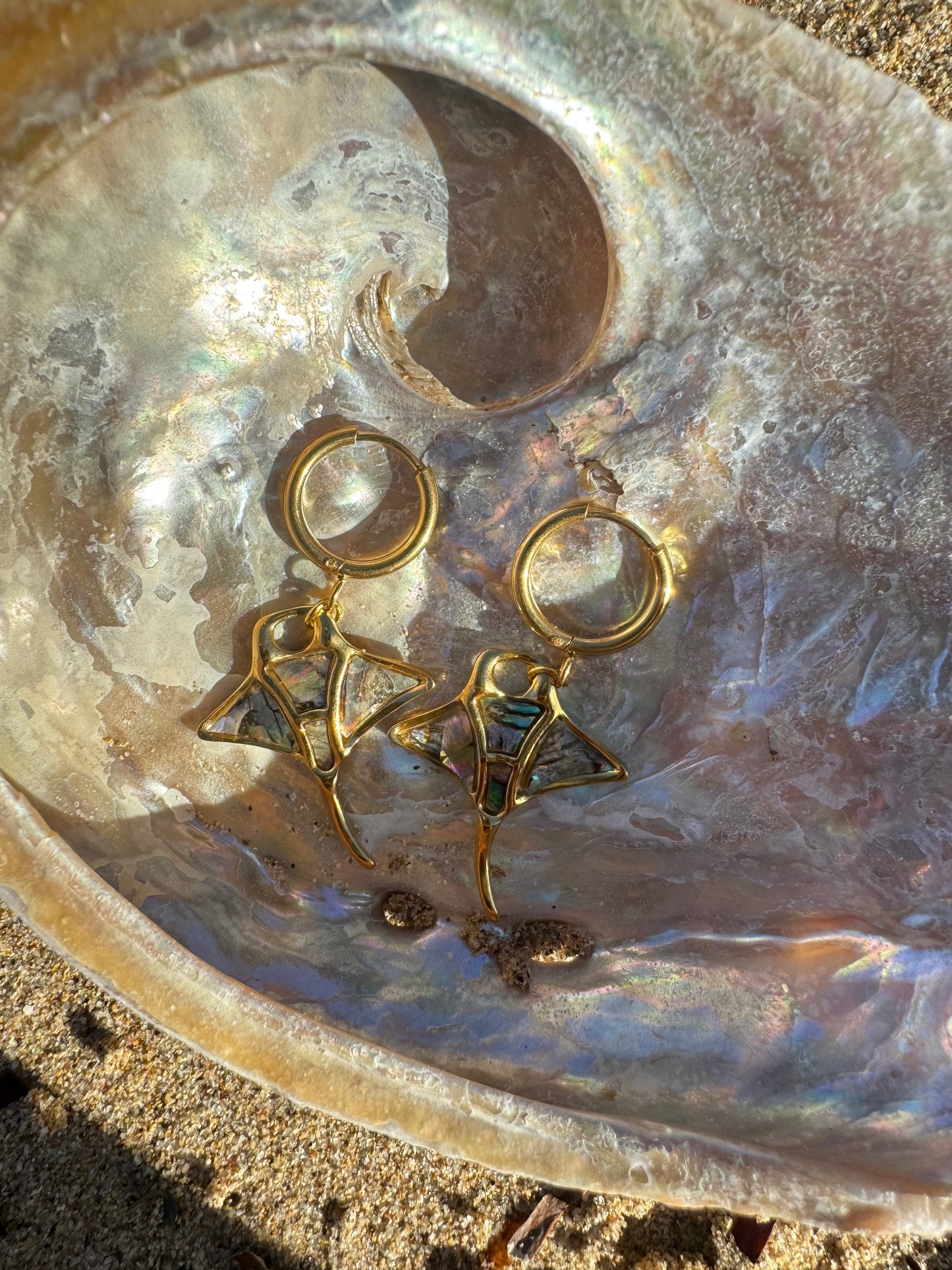 Manta earrings